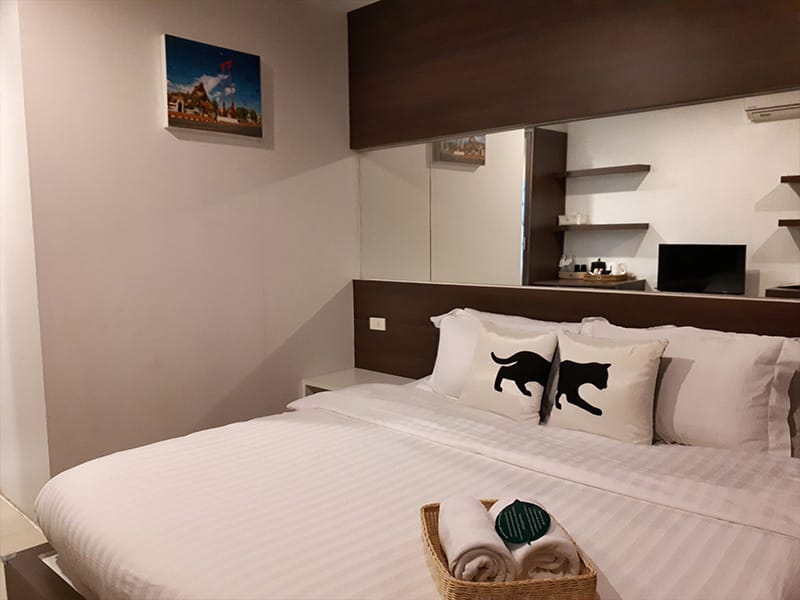 Bed by City Surawong Patpong